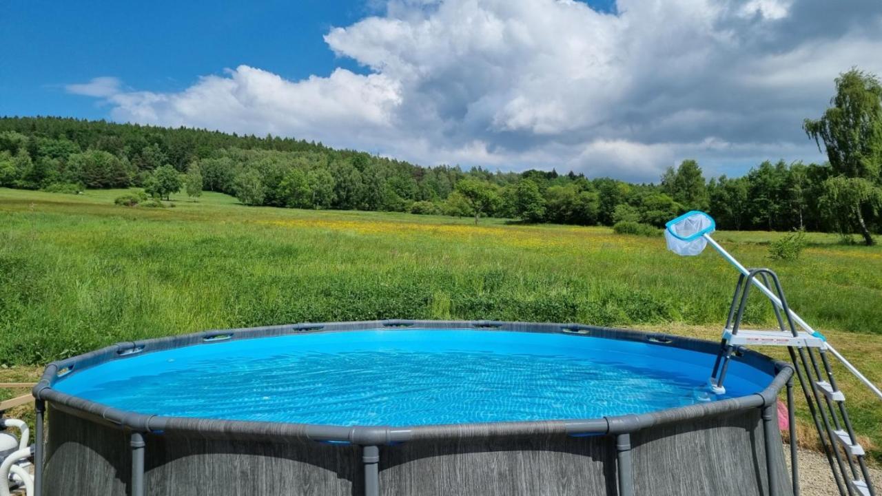 Domki Na Wzgorzu Nowica Exterior foto