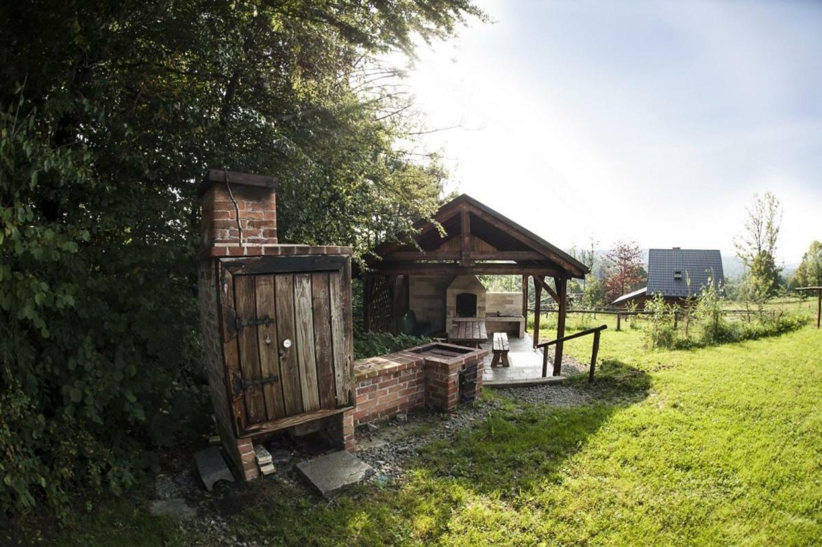 Domki Na Wzgorzu Nowica Exterior foto